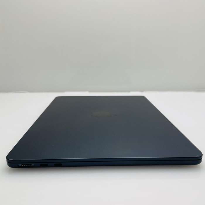 Apple MacBook Air 13-Inch M4 10 CPU/ 8 GPU (2025) 24GB RAM 512GB SSD Midnight (12 Month War...