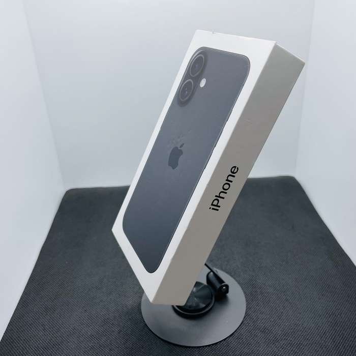 Apple iPhone 16 Black 128GB   (10 Year Warranty)