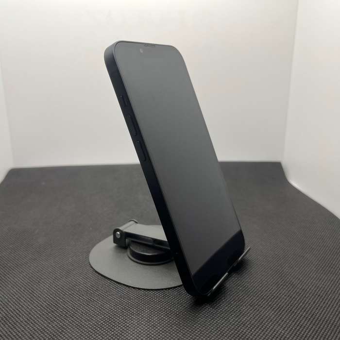 iPhone 13 128GB Midnight (6 Month Warranty )