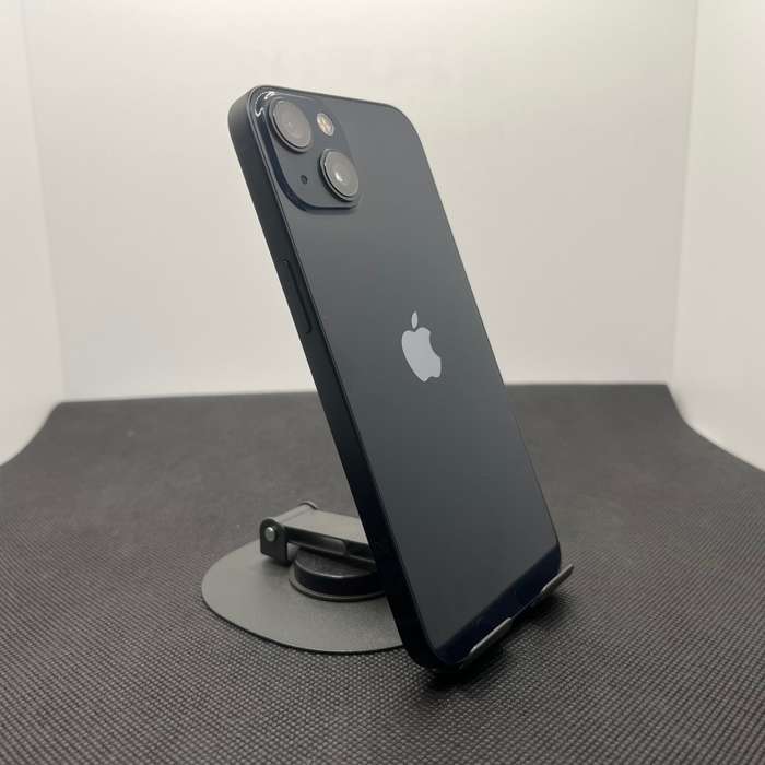 iPhone 13 128GB Midnight (6 Month Warranty )