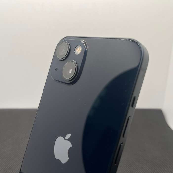 iPhone 13 128GB Midnight (6 Month Warranty )