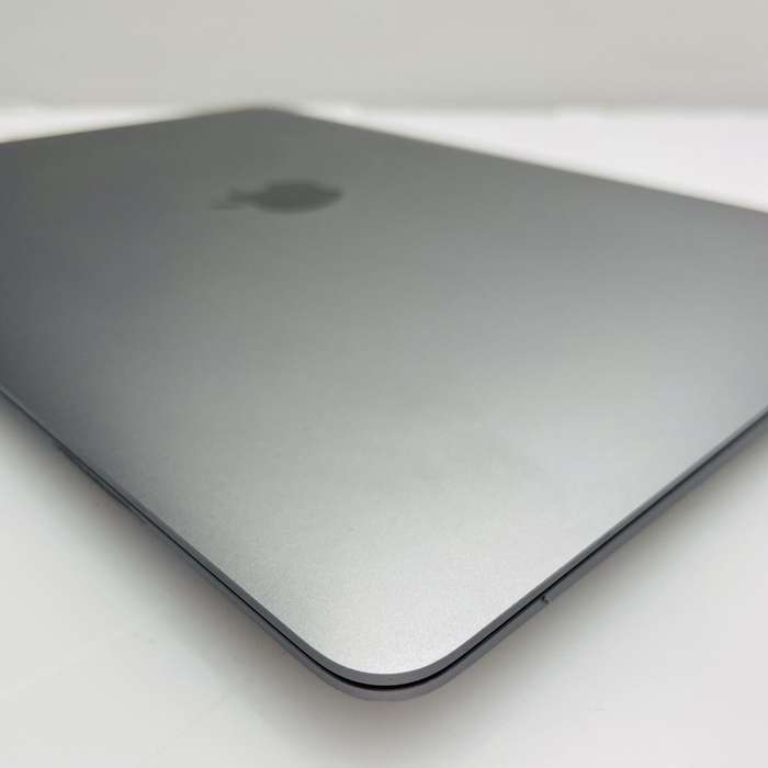Apple MacBook Air 13-Inch Core i5 1.60GHz 8GB RAM 128GB SSD (True Tone, 2019) Space Gray (6...