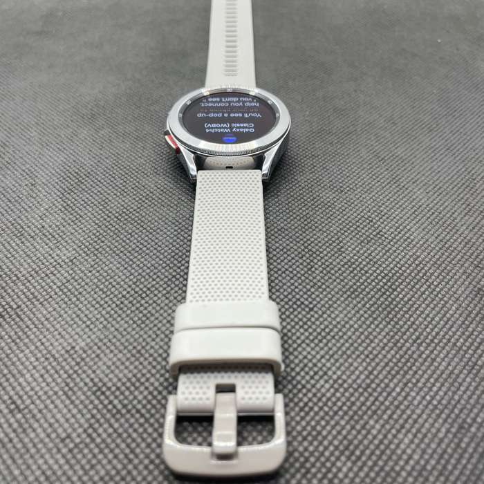 Samsung Galaxy Watch 4 Classic 46mm LTE Silver  With Grey Straps