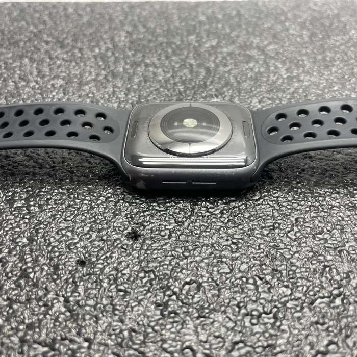 Apple Watch Series 4 Nike Plus 44mm GPS Only Space Grey (3 Month Warranty)  With Black Nike Pl...