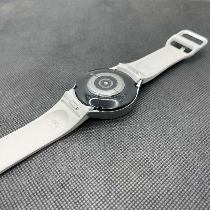 Samsung Galaxy Watch 6 44mm LTE Silver (3 Month Warranty)