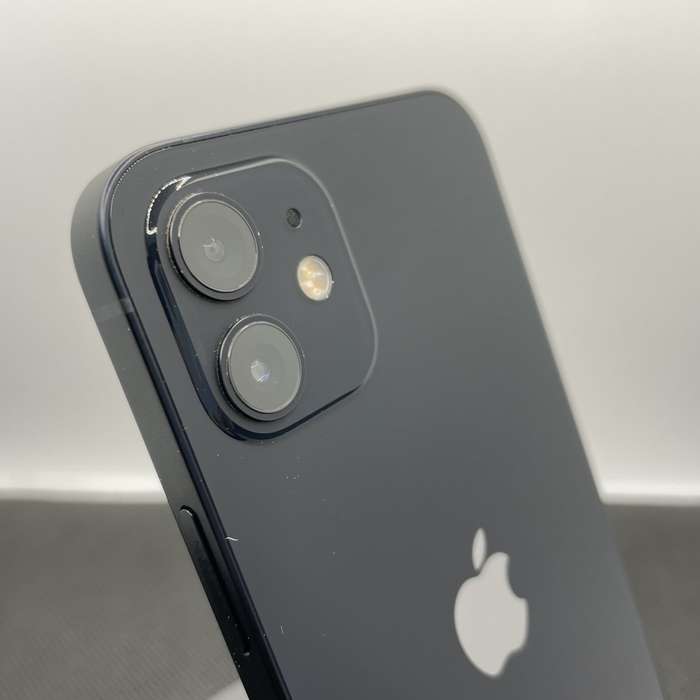 Apple iPhone 12 64GB Black (6 Month Warranty)