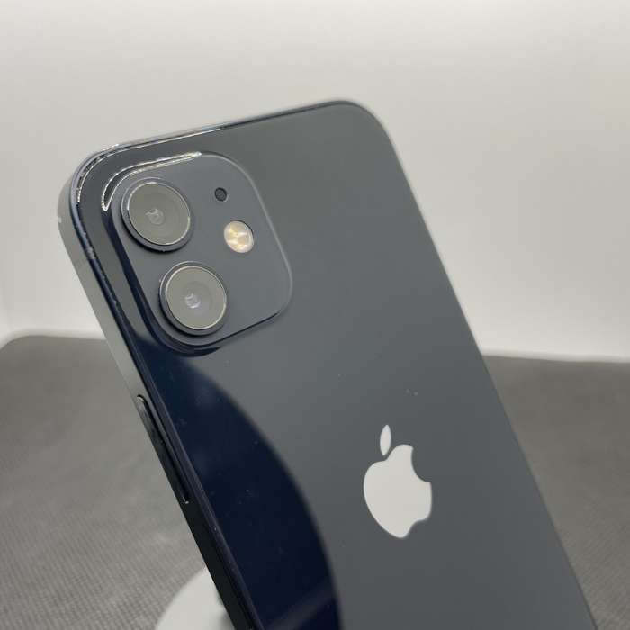 Apple iPhone 12 64GB Black (6 Month Warranty)