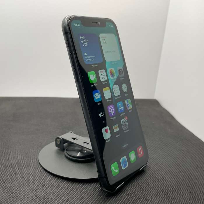 Apple iPhone 11 128GB Black (6 Month Warranty) - No Face ID