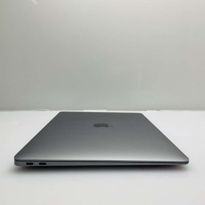 Apple MacBook Air M1 13-Inch 8 GPU/7 CPU (2020) 8GB RAM 256GB SSD Space Gray (12 Month Warr...