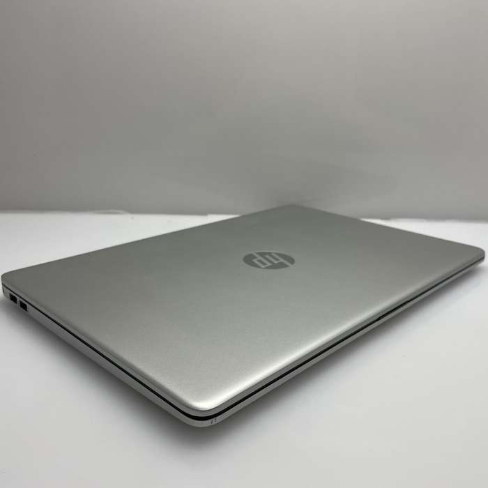 HP 15s-fq4009ni 11th Gen "Core i5" 2.50GHz 8GB RAM 512GB SSD (NVMe) Silver (3 Month Warranty) - B...