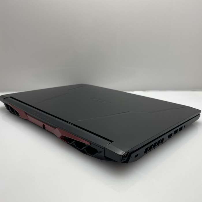 Acer Nitro 5 "Core i7" 2.30GHz 64GB RAM 1TB SSD Black (6 Month Warranty) - Slightly Cracked Casing