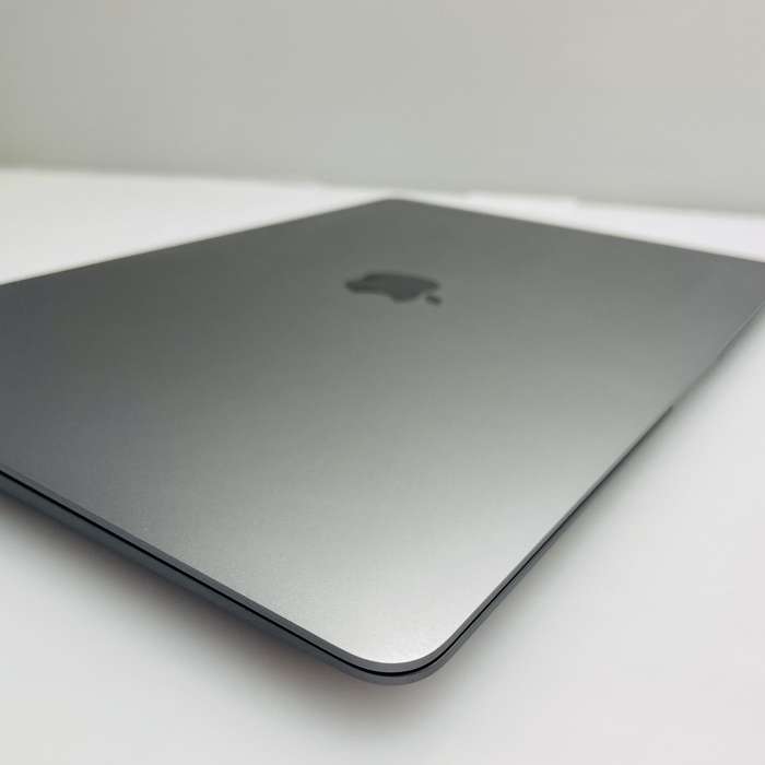 Apple MacBook Air M1 13-Inch 8 GPU/7 CPU (2020) 8GB RAM 256GB SSD Space Gray (12 Month Warr...