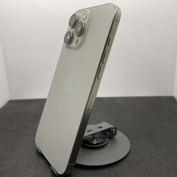 Apple iPhone 16 Pro Max 256GB Natural Titanium (10 Year Warranty)  Mint Condition