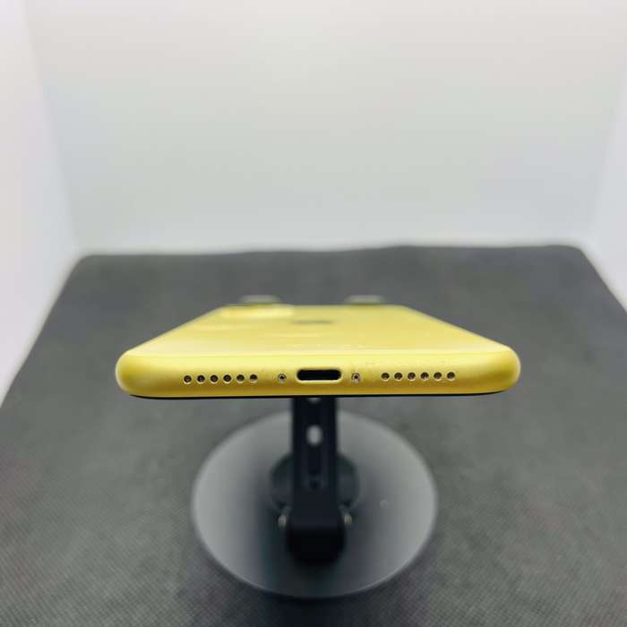 Apple iPhone 11 64GB Yellow (6 Month Warranty)
