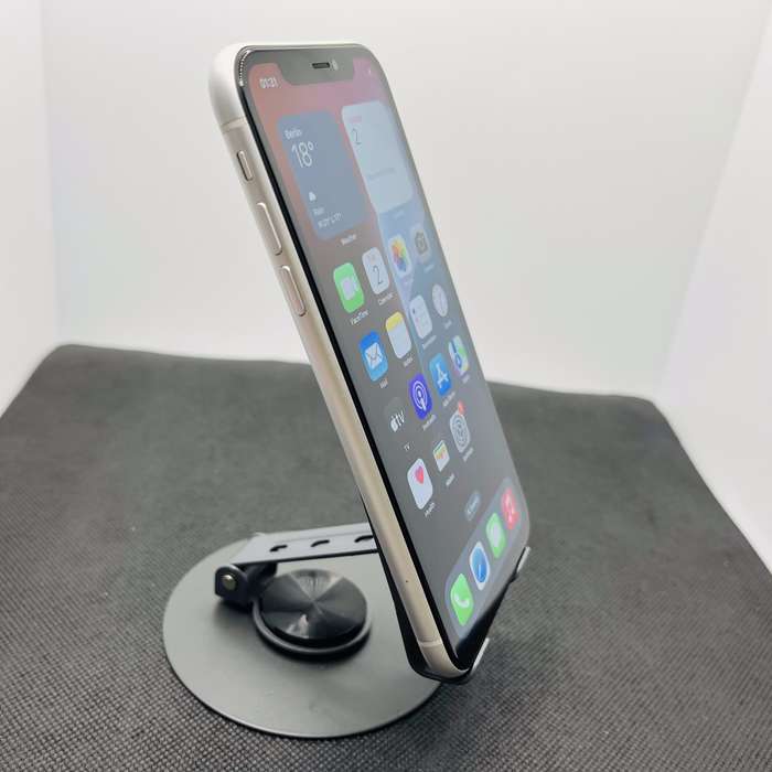Apple iPhone XR 128GB White (3 Month Warranty) - No Face ID