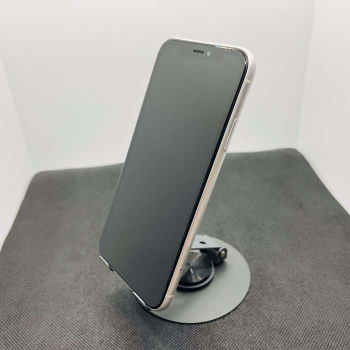 Apple iPhone XR 128GB White (3 Month Warranty) - No Face ID