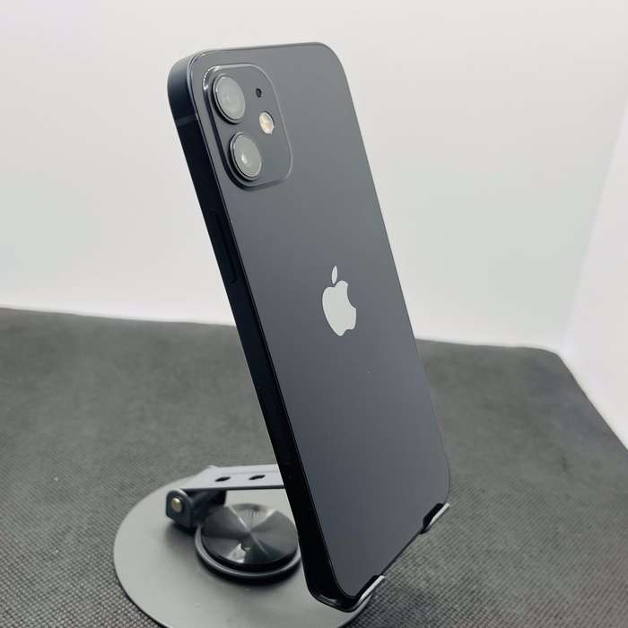 Apple iPhone 12 64GB Black (6 Month Warranty)