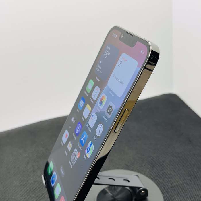 Apple iPhone 13 Pro 128GB Graphite (12 Month Warranty)