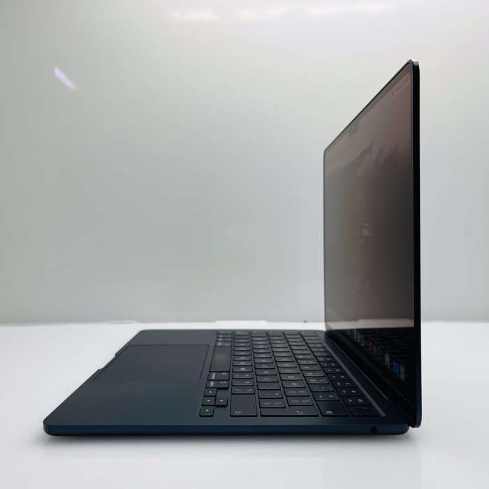 MacBook Air 13-Inch M3 8 CPU/ 10 GPU (2024) 8GB RAM 256GB SSD Midnight (12 Month Warranty)
