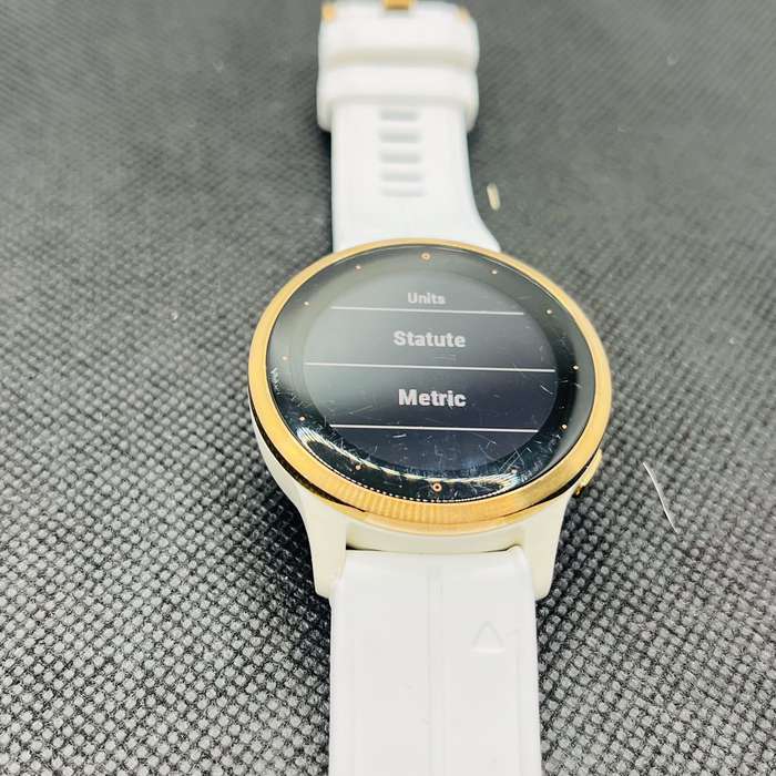 Garmin Vivoactive 4s Gold (3 Month Warranty)