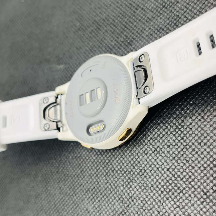 Garmin Vivoactive 4s Gold (3 Month Warranty)