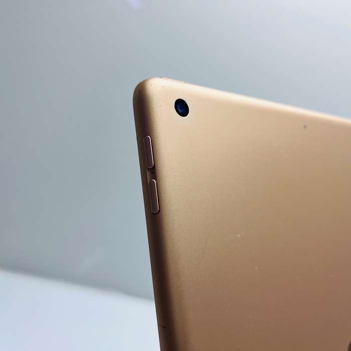Apple iPad 10.2 7th Gen 32GB (Wifi Only) Gold - No Touch ID