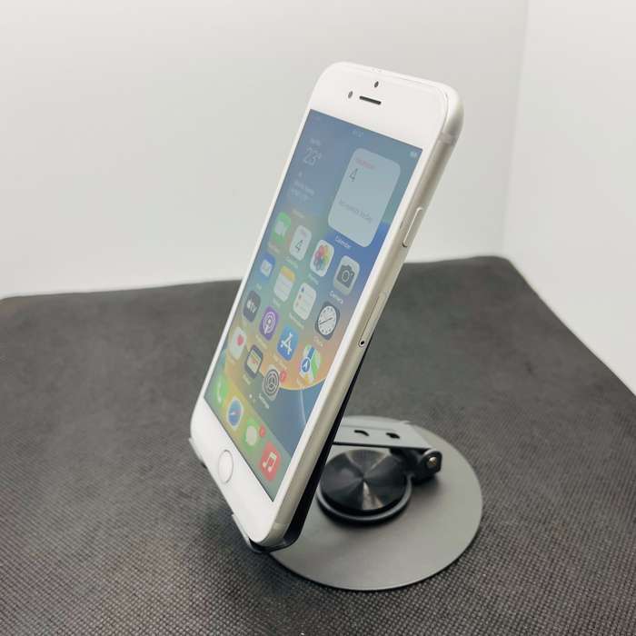 Apple iPhone 8 64GB Silver  Minor Bright Spots