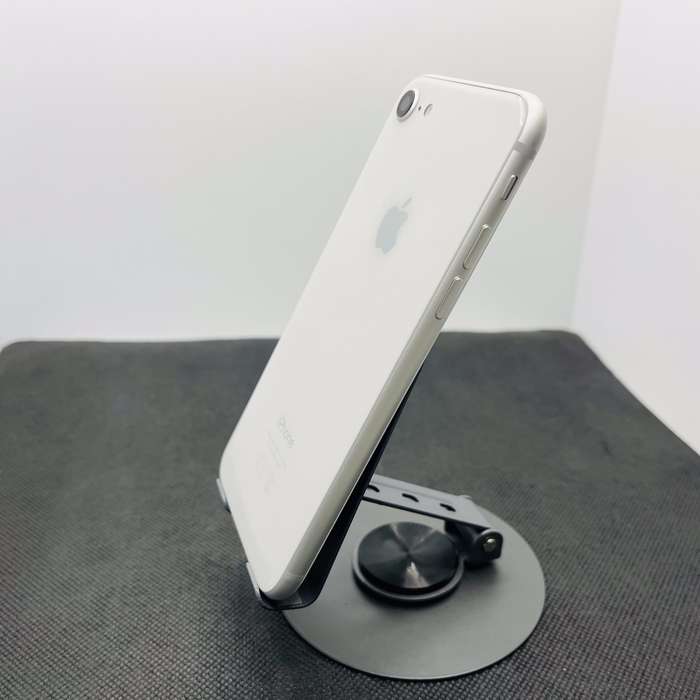 Apple iPhone 8 64GB Silver  Minor Bright Spots