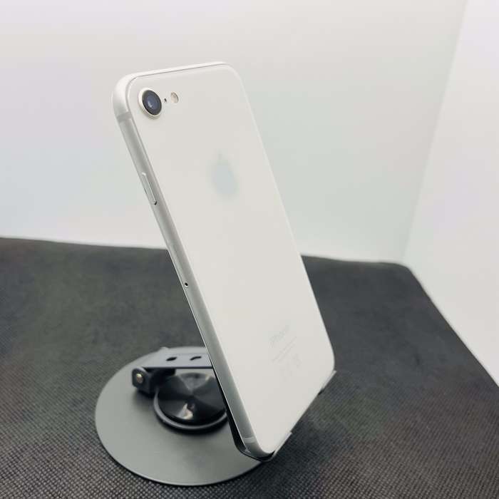 Apple iPhone 8 64GB Silver  Minor Bright Spots
