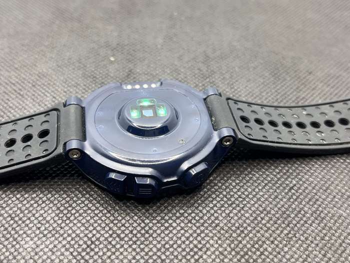 Garmin Forerunner 735XT Midnight Blue - With Black Straps