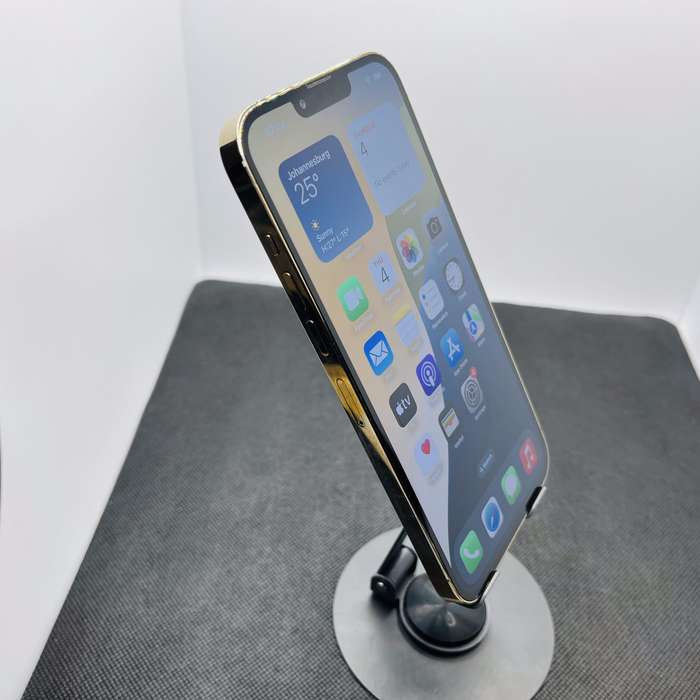 Apple iPhone 13 Pro Max 256GB Gold (12 Month Warranty) - Blurry Front Camera