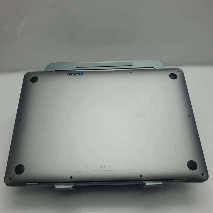 Apple MacBook Air 13-inch M1 8 CPU/7 GPU (2020) 8GB RAM 256GB SSD Space Gray (12 Month Warr...