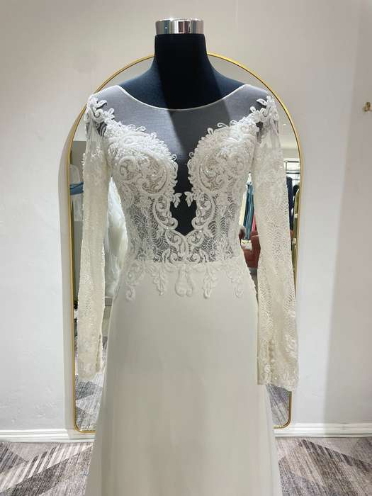 Alison, long sleeve crepe wedding dress.