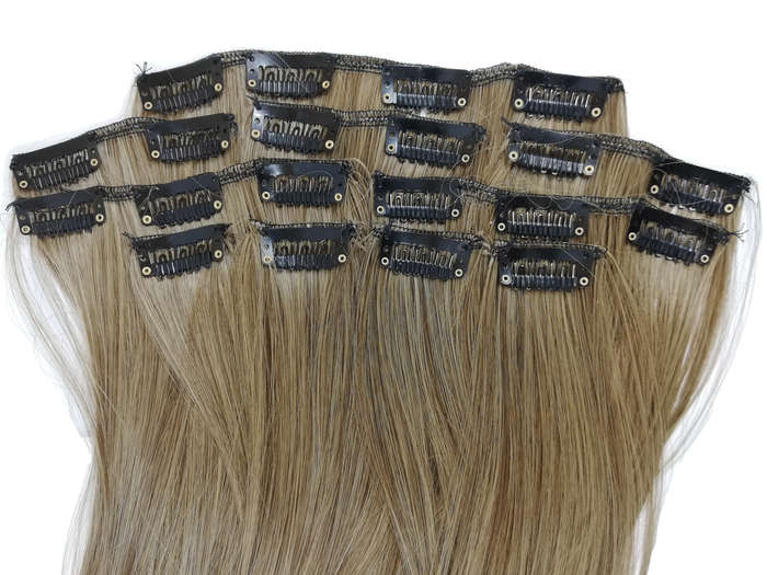 10 Piece Wavy Long 55-60cm Full Head Clip-on Hair Extensions XXL - 8BM22 Natural Ash Dark Blonde Mix