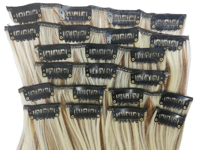 10 Piece Wavy Long 55-60cm Full Head Clip-on Hair Extensions XXL - M9-613 Natural Blonde Mix