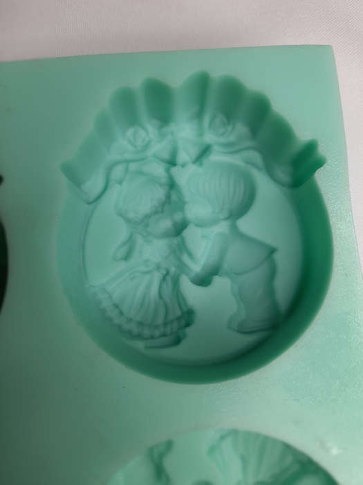 4 Cavity Bridal Silicone Mould - 149g