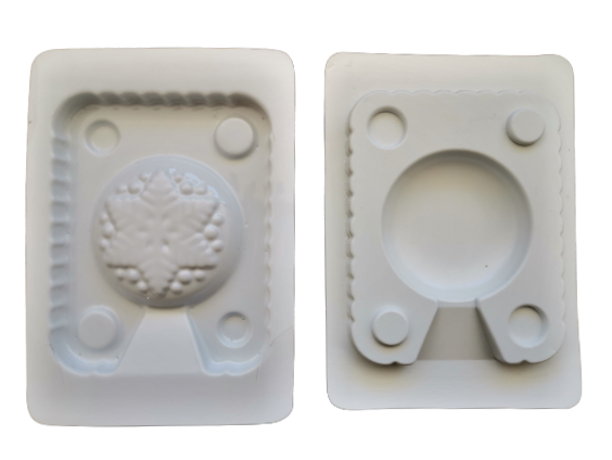 FWS316 3-D Round Snowflake Mould - PVC