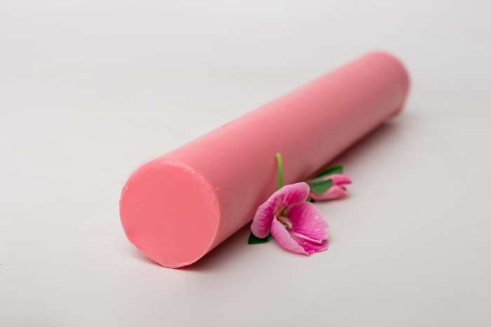 Glycerine Melt and Pour Soap - Pink Sweet Pea - 1kg