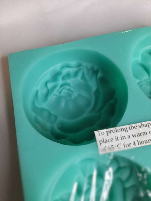 4 in 1 Flower Variety Mould - 320g
