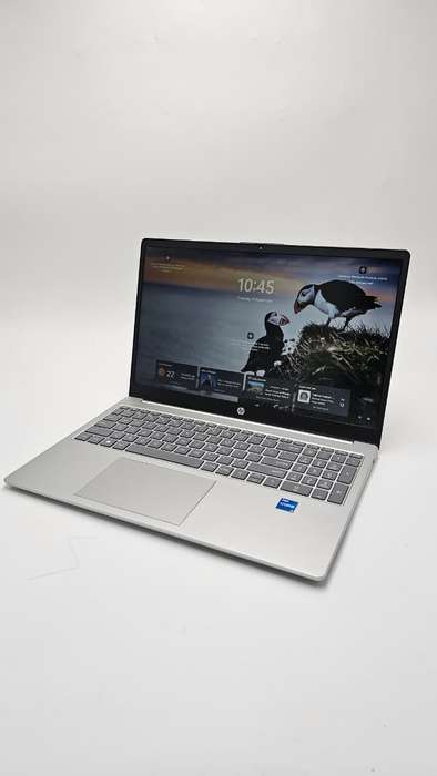 HP 15 i5 13th gen WITH INTEL IRIS GRAPHICS
