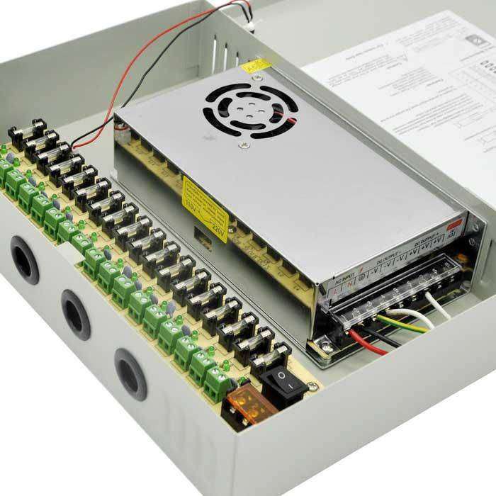 30AMP 18Way Fused Power Supply