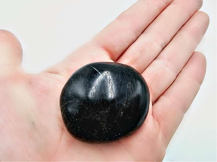 Black Tourmaline Palm Stone B (64g)