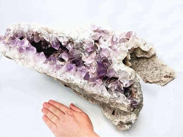 Amethyst Cluster C (17.85kg) XXXL