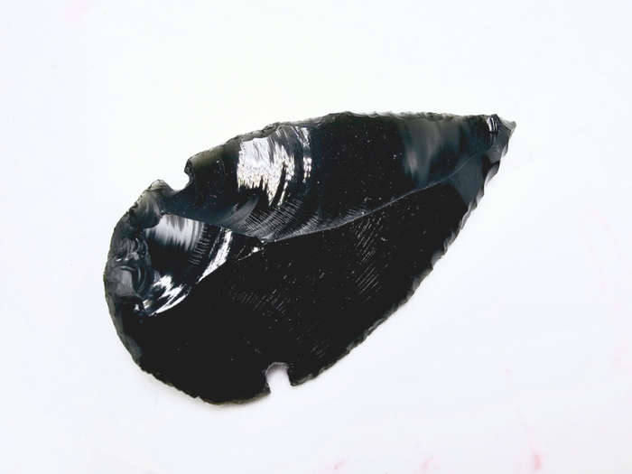 Black Obsidian Arrow Head (6-8cm)