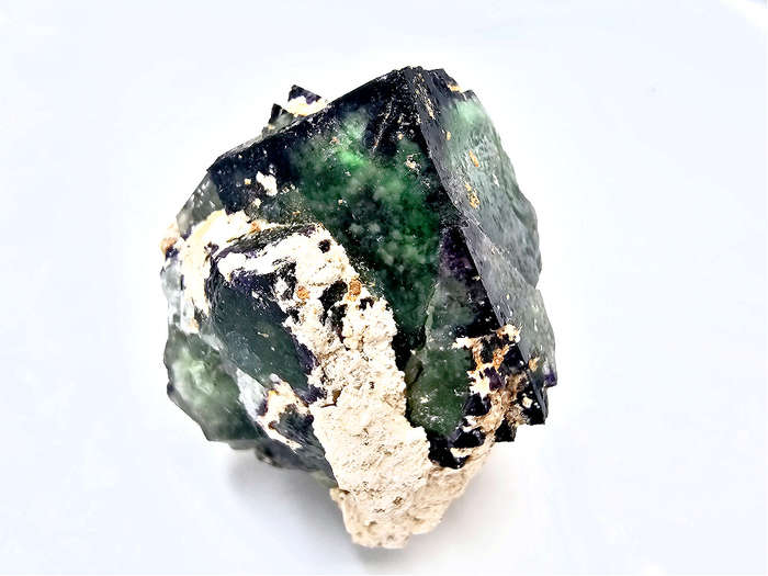 Okorusu Fluorite T (110g) Sand Inclusions