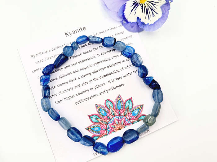 Kyanite Gemstone Nugget Bangle