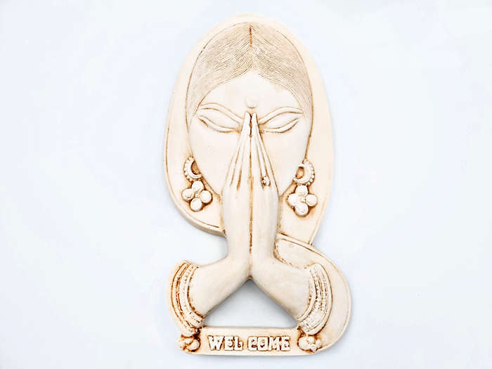 Namaste' Welcome Sign WHITE (28 cm)
