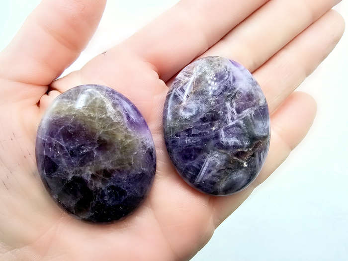 Amethyst Palm Stone (5cm)