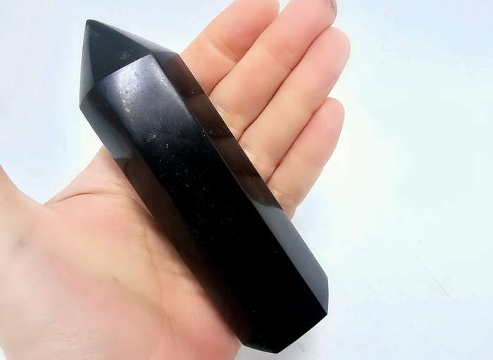 Black Basalt Polished Point A (328g)
