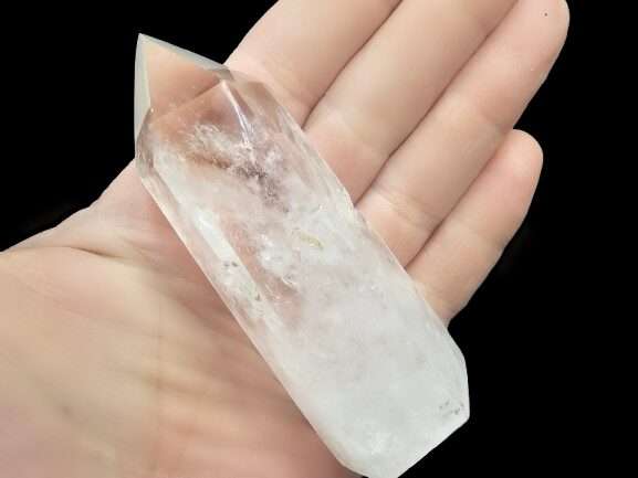 Clear Quartz Polished Point G (110g)